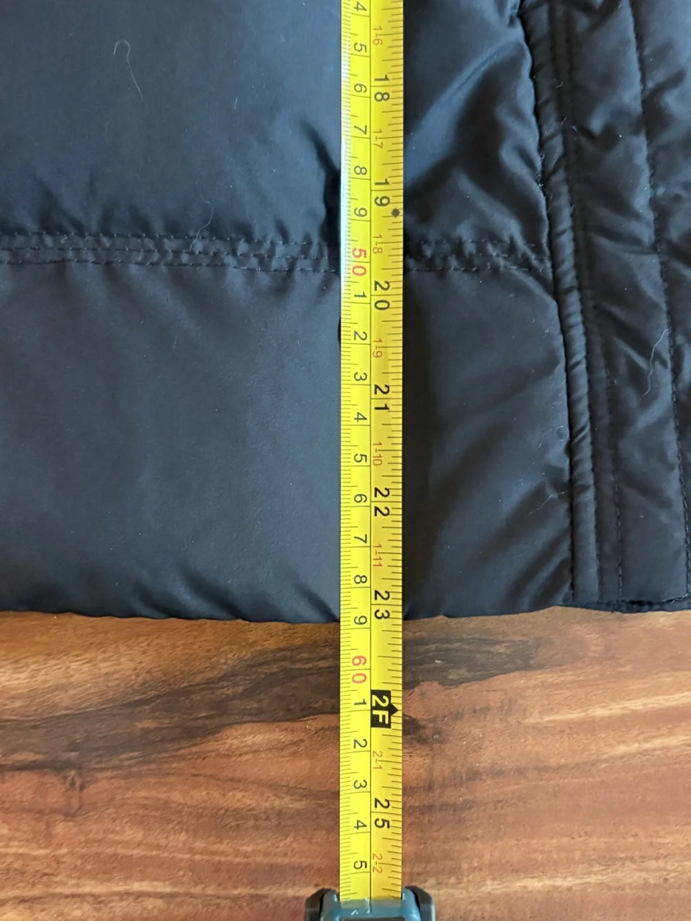Lululemon Women’s Black Hooded Zip Front Puffer Quilted Running Vest Size 2